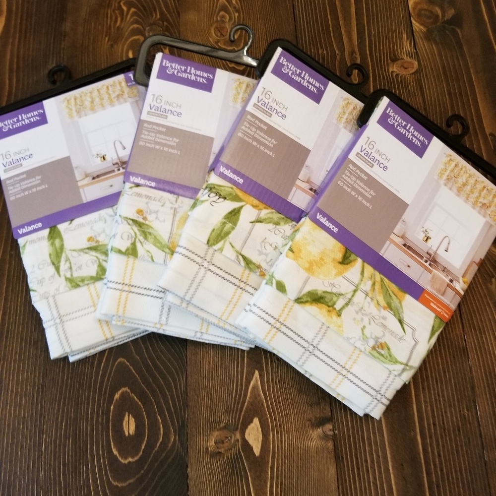 Set of 4. 16"Better Homes &Gardens Valances